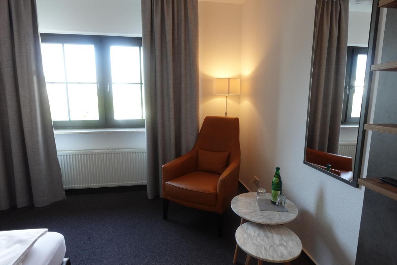 Hotel & Weinhaus Zum Schwarzen Baeren Koblenz  Dış mekan fotoğraf