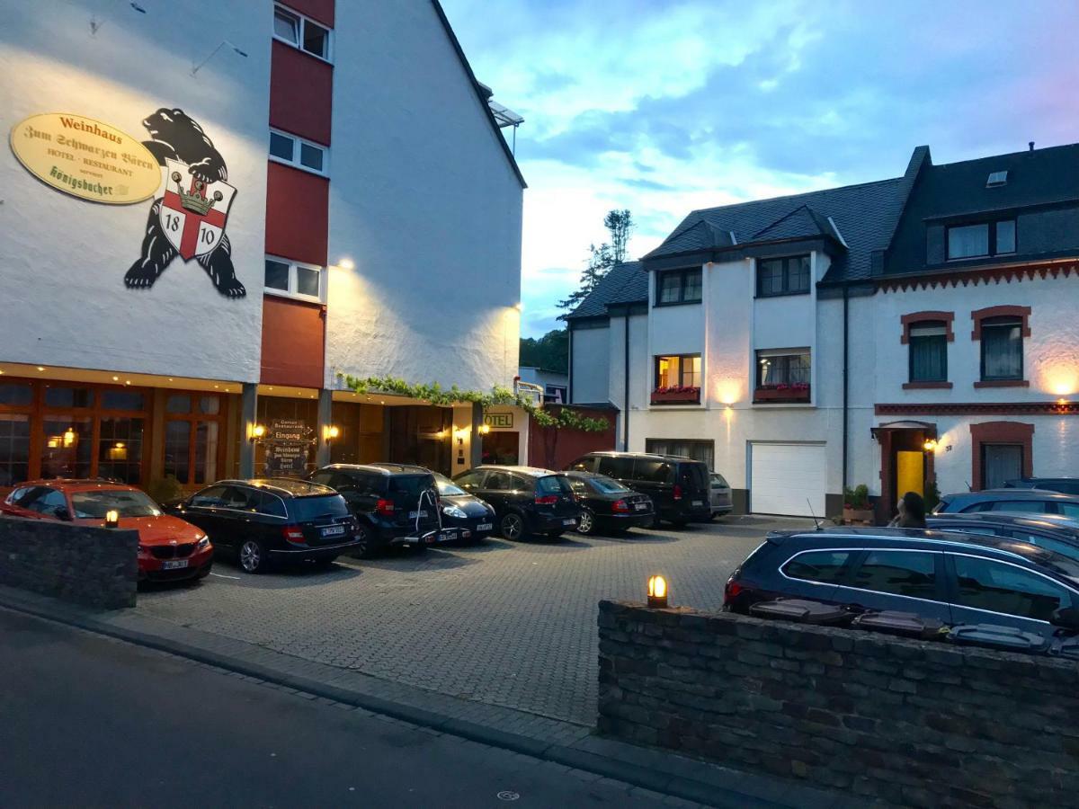 Hotel & Weinhaus Zum Schwarzen Baeren Koblenz  Dış mekan fotoğraf